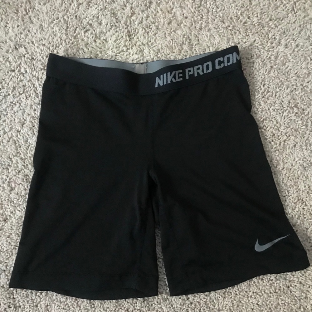 Nike Pro’s